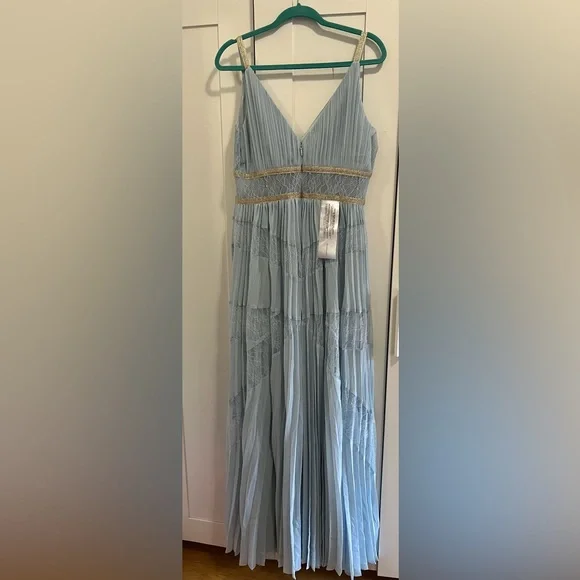 BCBG MAXAZRIA- light crystal blue gown - Picture 3 of 8